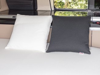 Robert BRANDRUP Kissen, Nicki-Plüsch weiß 